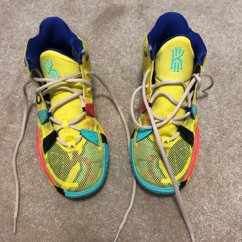 Nike Kyrie 7 EP